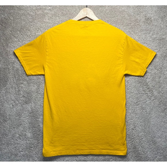 Gremlins Gizmo Dont Feed After Midnight Yellow Graphic T-Shirt Women Small - Picture 3 of 8